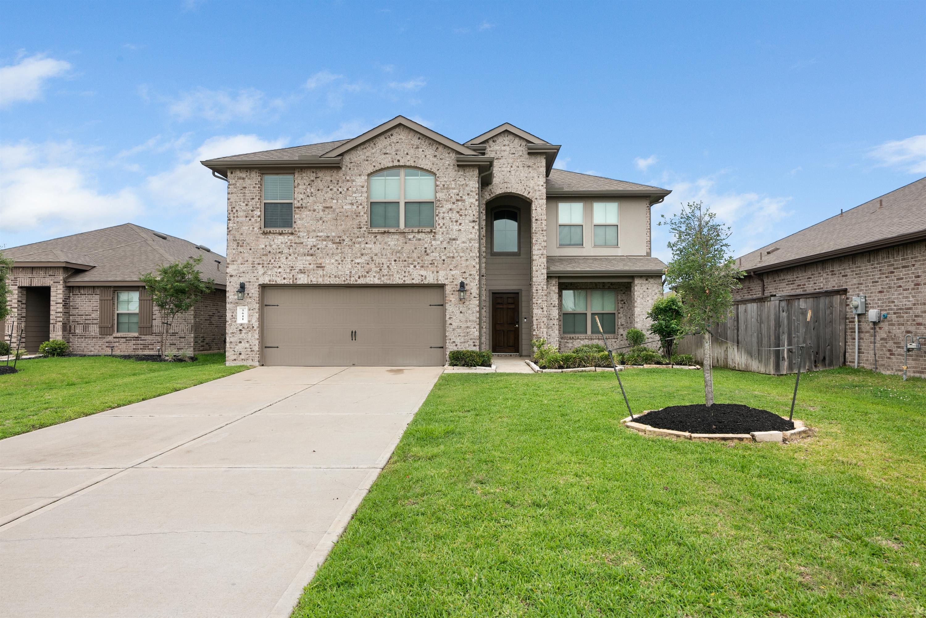 5611 Cedar Crescent Court
