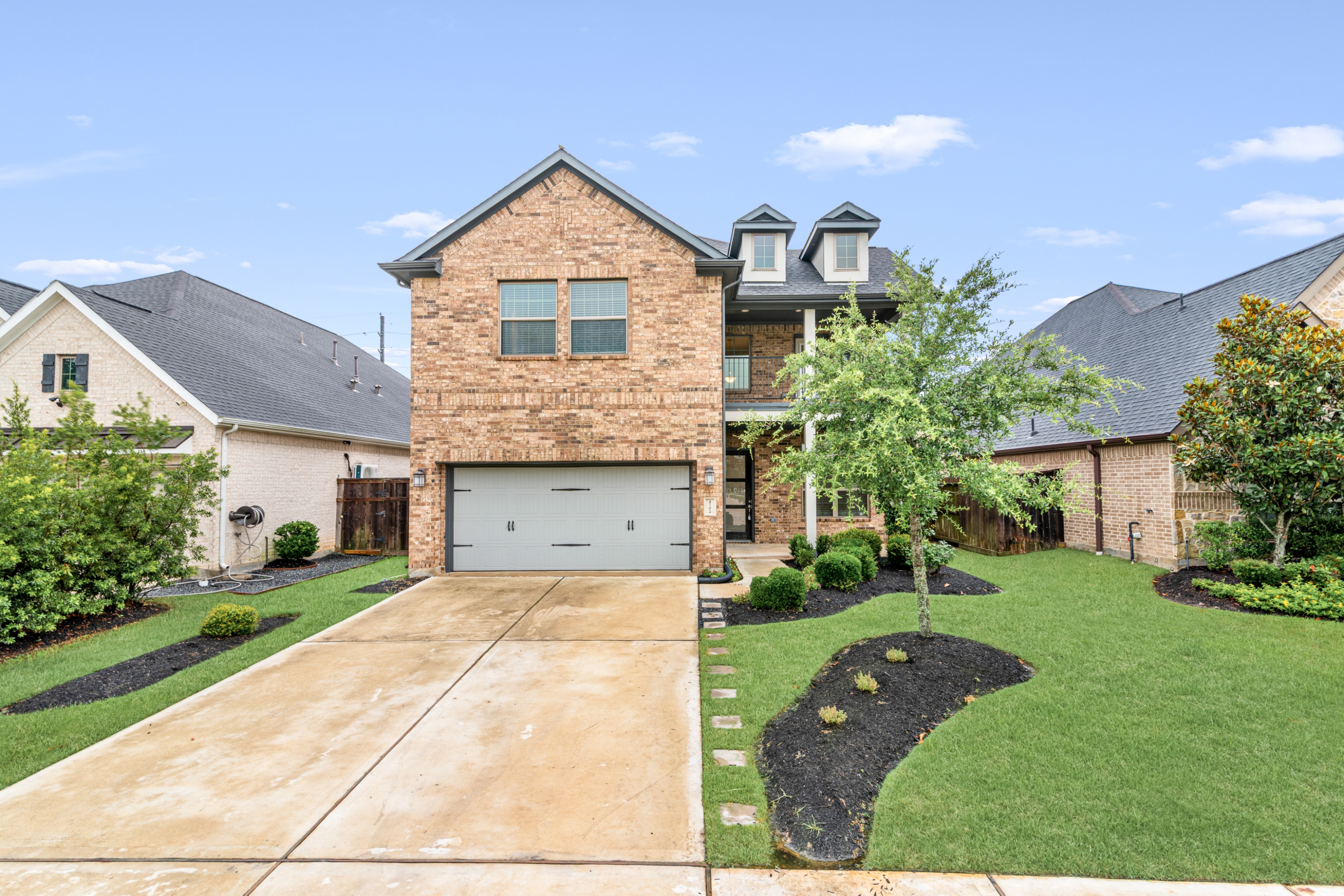 4702 Primrose Valley Lane